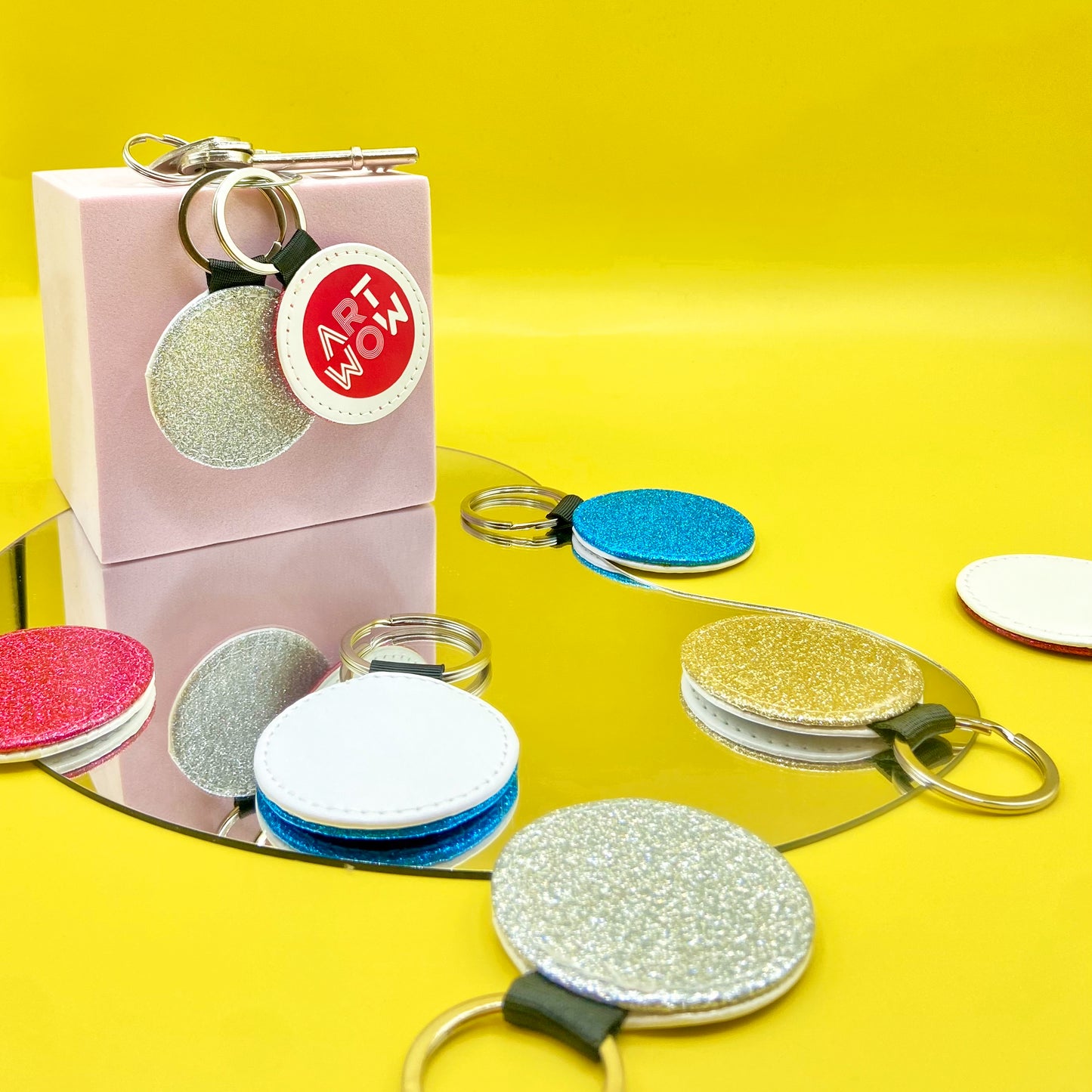 Customised keyrings 5 cm diameter