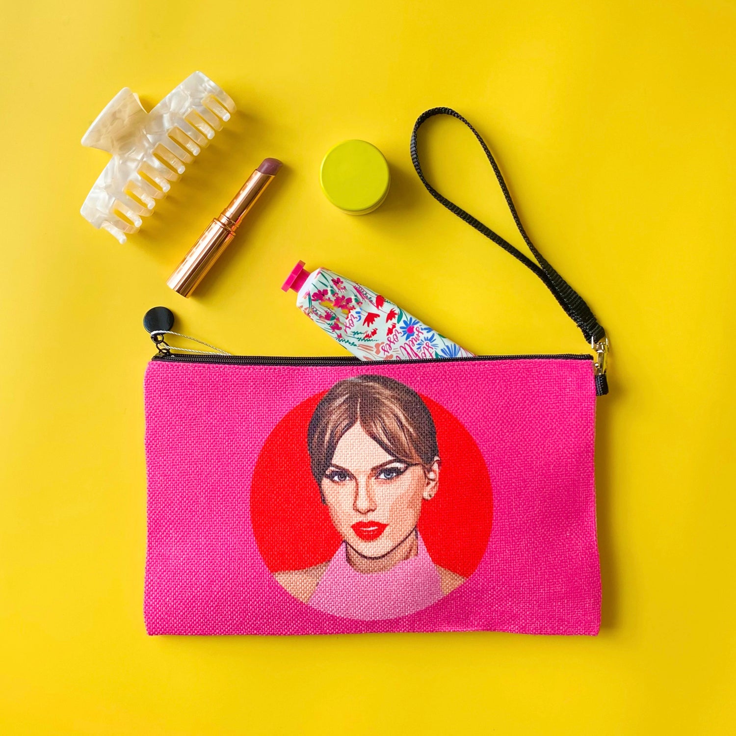 Personalised cosmetic bag designed by Art Wow artists